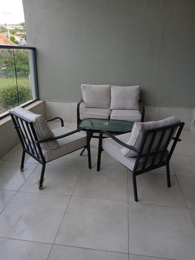 בית במושבה - נוף ארבל Migdal Bagian luar foto